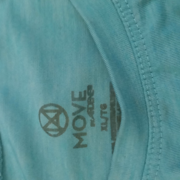 2 MOVE Ardene Tank Tops - Picture 3 of 3